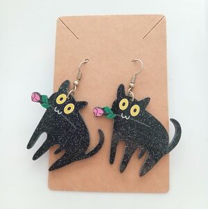 Fashion Jewelry Black Cat Earrings with Pink Accents